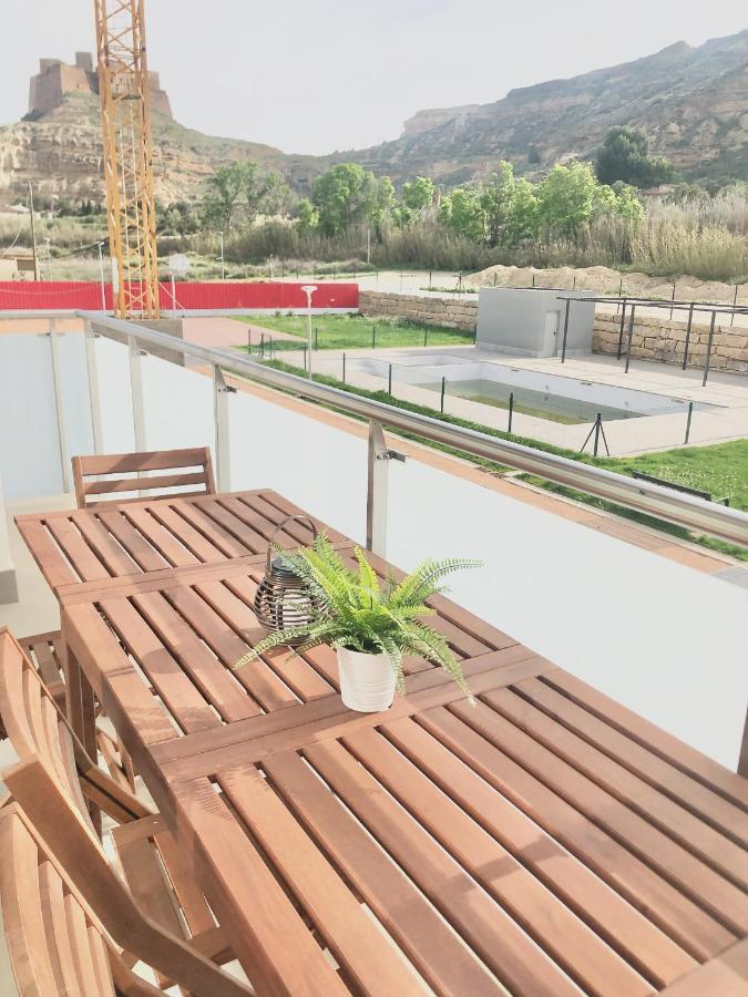 Precioso Piso Terraza, Parking,piscina,zona De Juegos Apartment Monzón