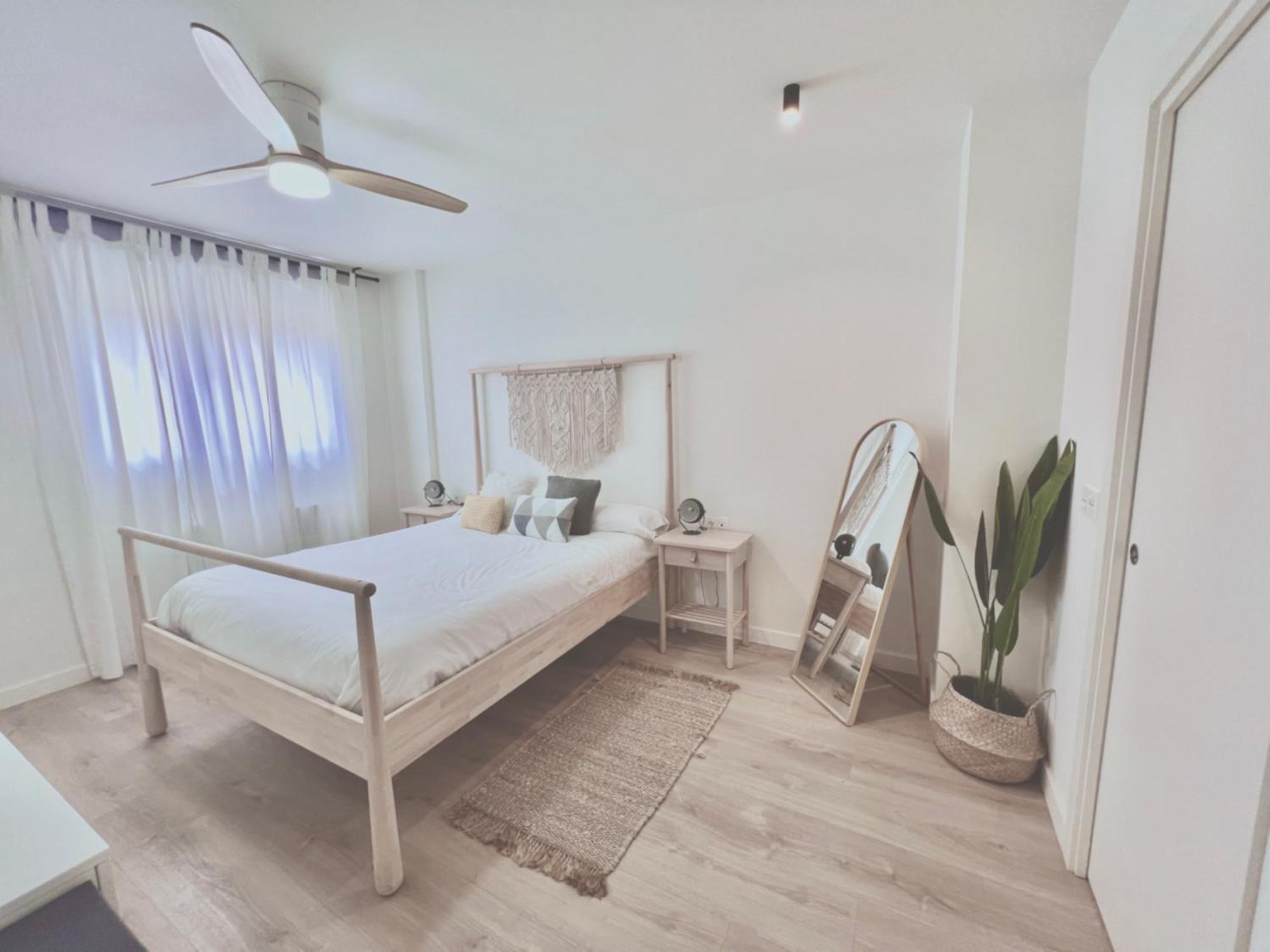 Apartment Precioso En Con Terraza, Piscina,parque Infantil Y Parking Monzon